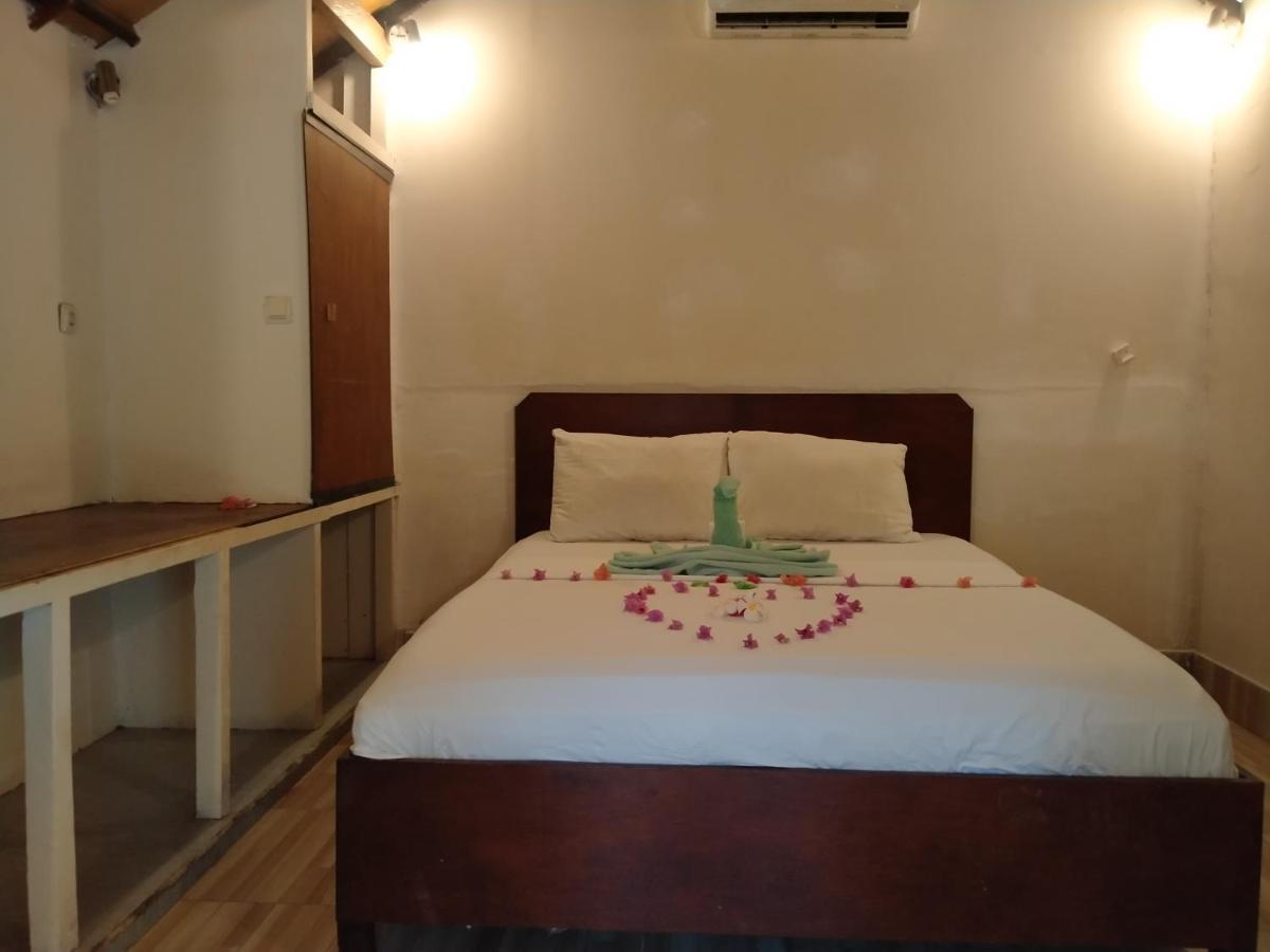 Ferienwohnung Sari Laut Gili Meno Exterior foto