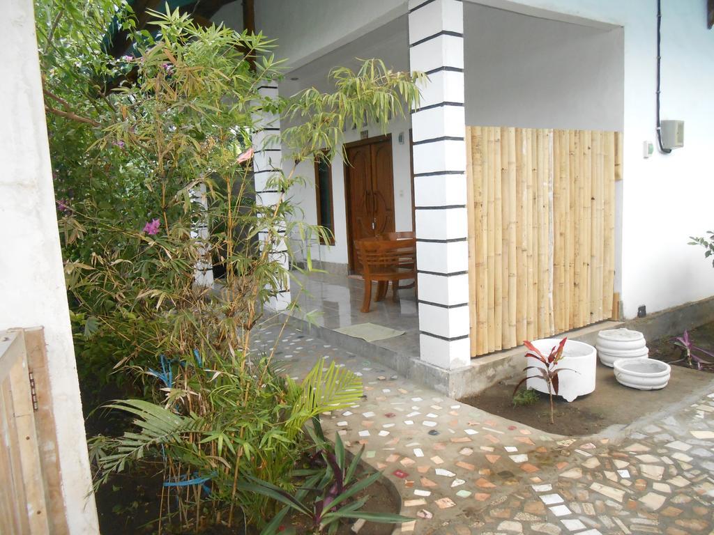 Ferienwohnung Sari Laut Gili Meno Exterior foto
